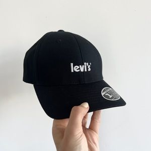 Levi's | Accessories | Levis Black Baseball Cap White Embroidered ...